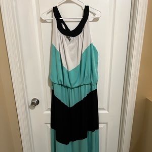 NWOT London Style Maxi dress size 3x